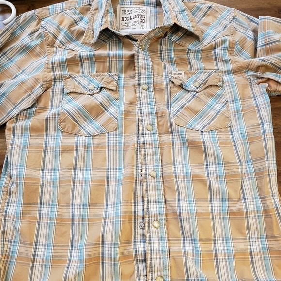 Hollister button-down shirt - Picture 1 of 4